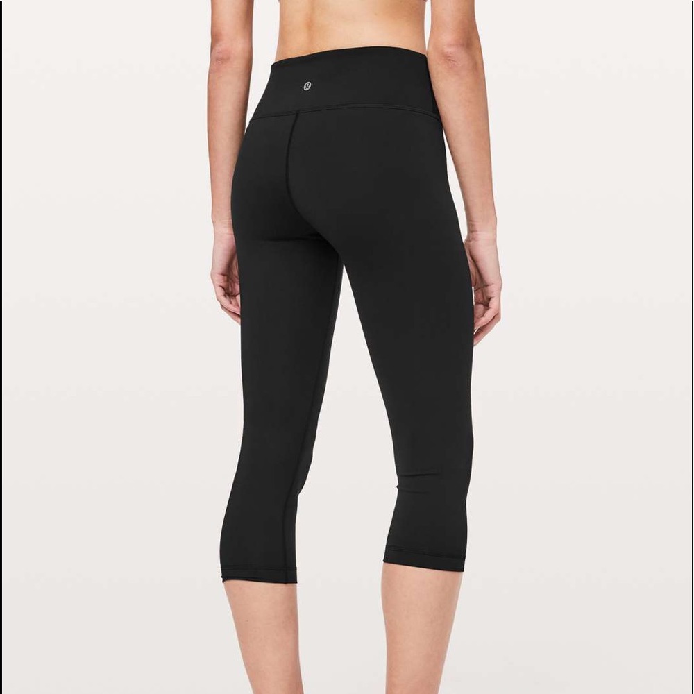 Lululemon Wunder Under Crop